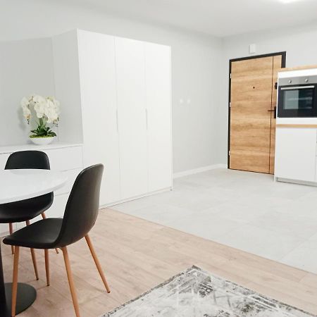 Apartamenty Radom Klwatecka 20 Buitenkant foto