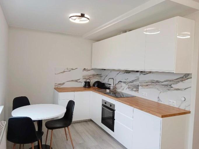 Apartamenty Radom Klwatecka 20 Buitenkant foto