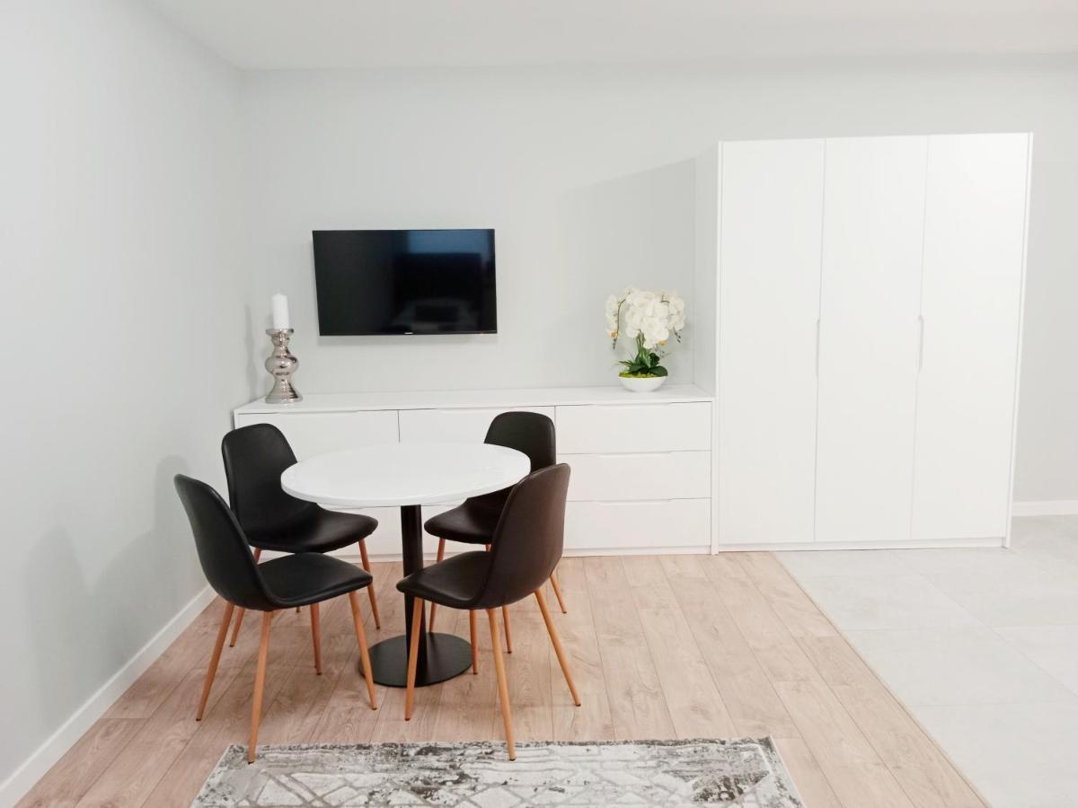 Apartamenty Radom Klwatecka 20 Buitenkant foto