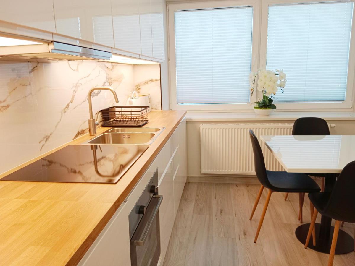 Apartamenty Radom Klwatecka 20 Buitenkant foto
