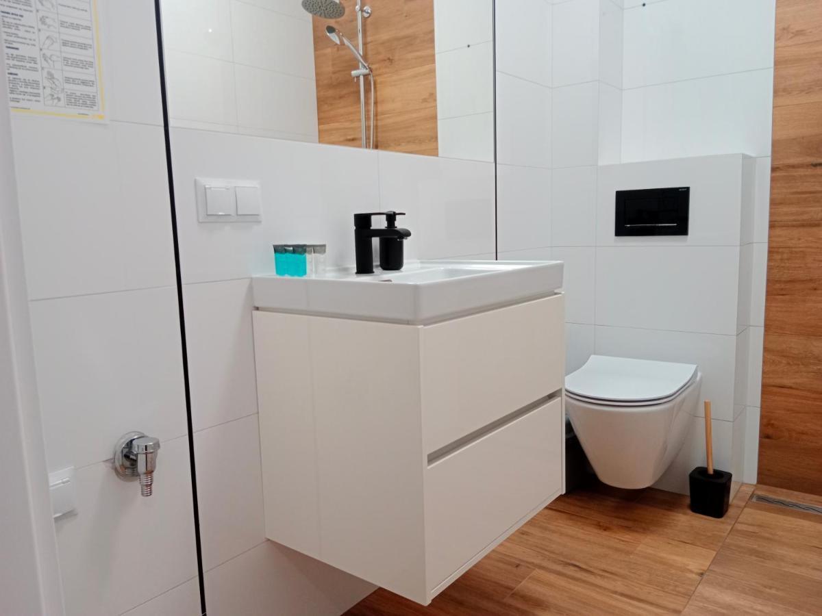 Apartamenty Radom Klwatecka 20 Buitenkant foto